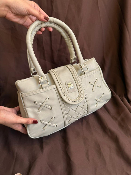 WINWIN PARIS LEATHER HANDBAG